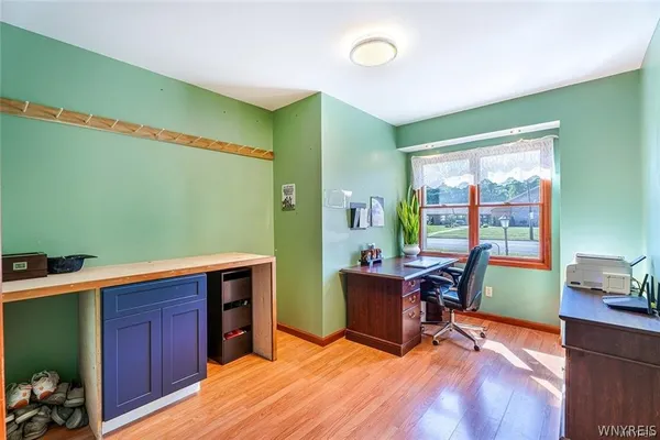 $499,900 | 980 East Robinson Street, North Tonawanda, NY 14120