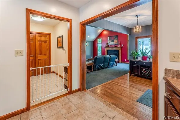 $499,900 | 980 East Robinson Street, North Tonawanda, NY 14120