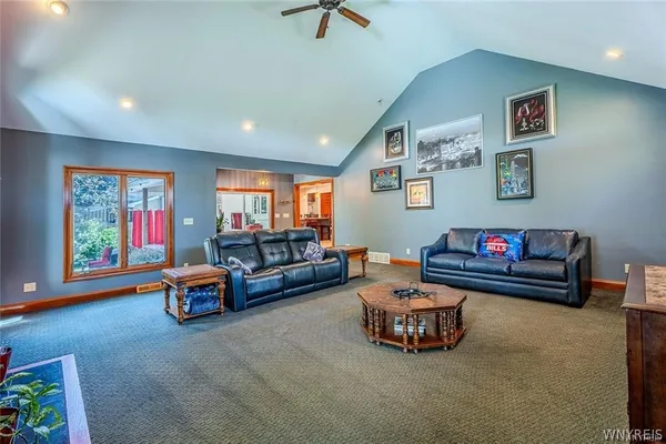 $499,900 | 980 East Robinson Street, North Tonawanda, NY 14120
