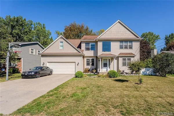$499,900 | 980 East Robinson Street, North Tonawanda, NY 14120