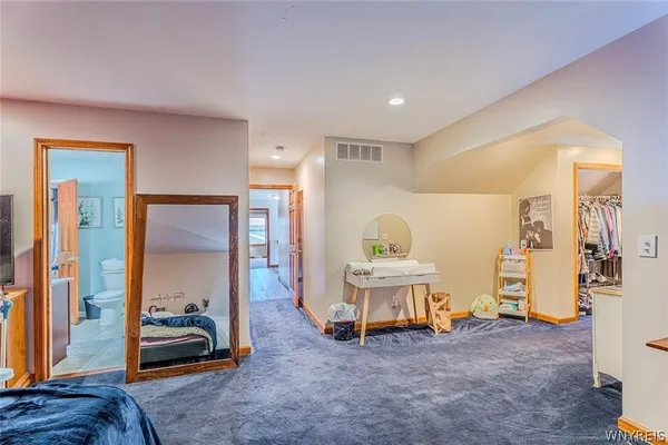 $499,900 | 980 East Robinson Street, North Tonawanda, NY 14120