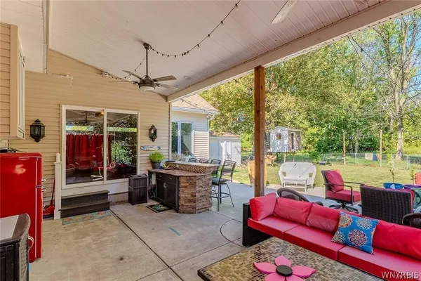 $499,900 | 980 East Robinson Street, North Tonawanda, NY 14120
