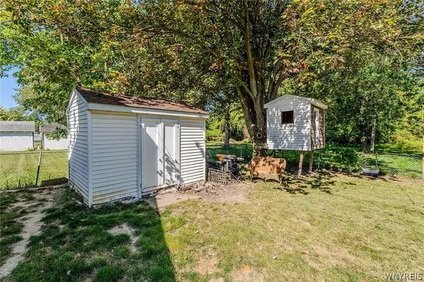 $499,900 | 980 East Robinson Street, North Tonawanda, NY 14120