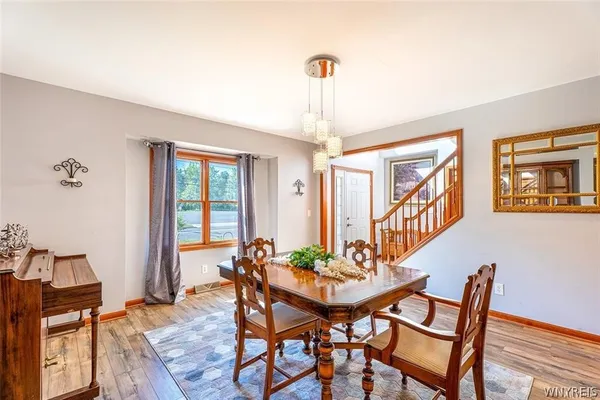 $499,900 | 980 East Robinson Street, North Tonawanda, NY 14120