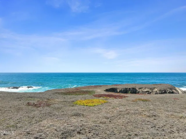 $1,395,000 | 17290 Ocean Drive, Fort Bragg, CA 95437