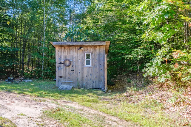 $699,000 | 13-16 Joyal Hill Lane, Casco, ME 04015