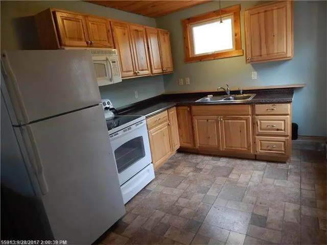 $699,000 | 13-16 Joyal Hill Lane, Casco, ME 04015