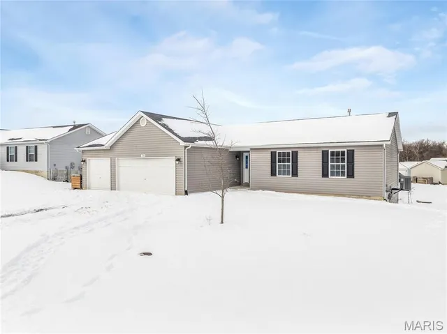 $350,000 | 711 Talon Drive, Wright City, MO 63390