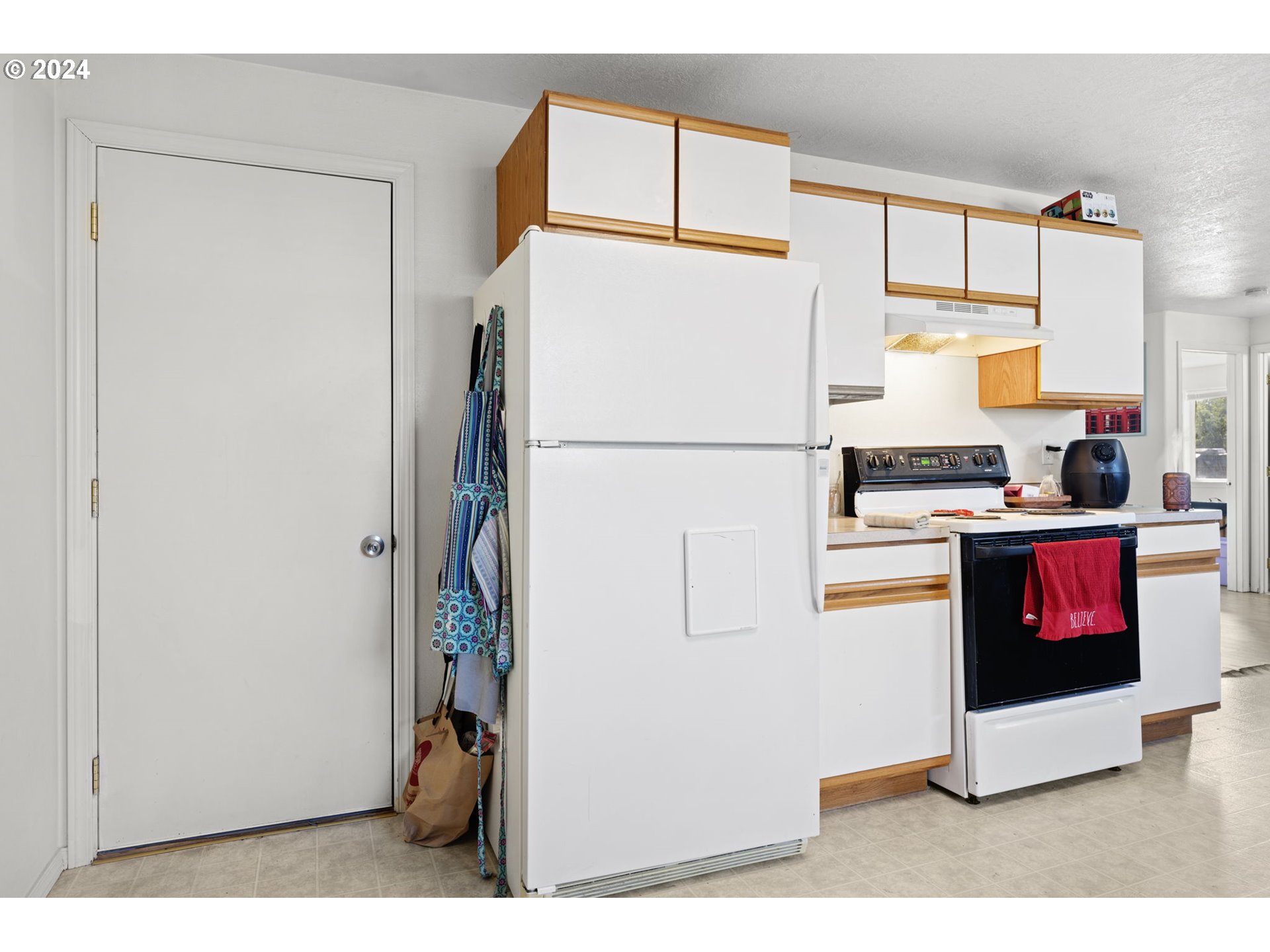 937 Northwest Cains Road Prineville, OR 97754 - Photo 11 of 23