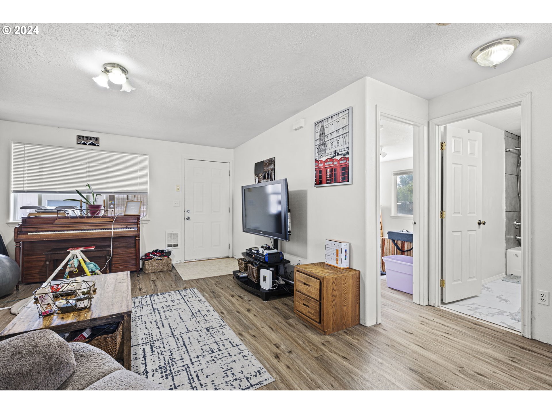 937 Northwest Cains Road Prineville, OR 97754 - Photo 5 of 23