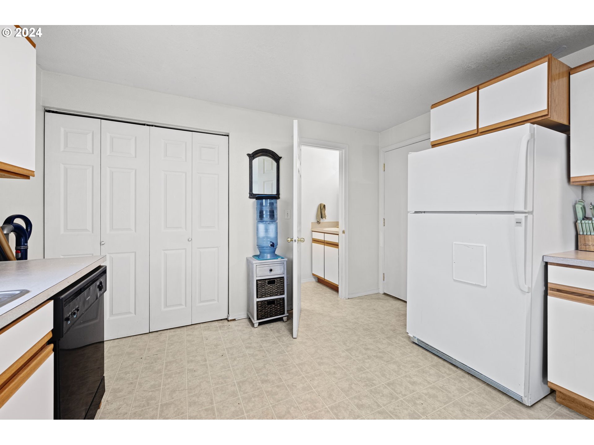 937 Northwest Cains Road Prineville, OR 97754 - Photo 6 of 23