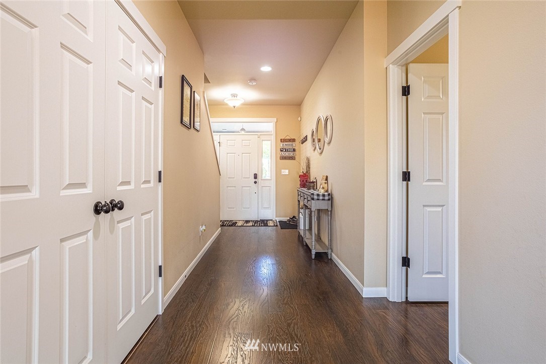 5467 Timber Ridge Drive Mount Vernon, WA 98273 - Photo 3 of 34 Gallery Image 3