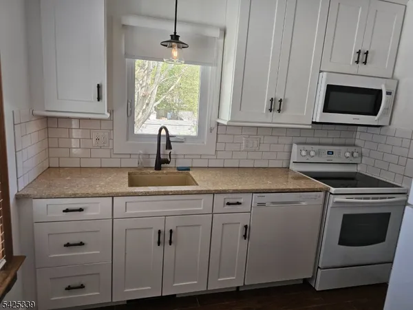 $1,750 | 307 Prospect Street, Stewartsville, NJ 08886