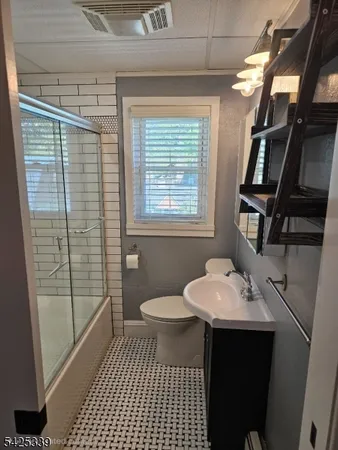 $1,750 | 307 Prospect Street, Stewartsville, NJ 08886