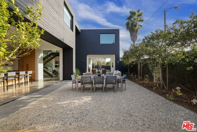 $24,000 | 901 Flower Avenue, Venice, CA 90291