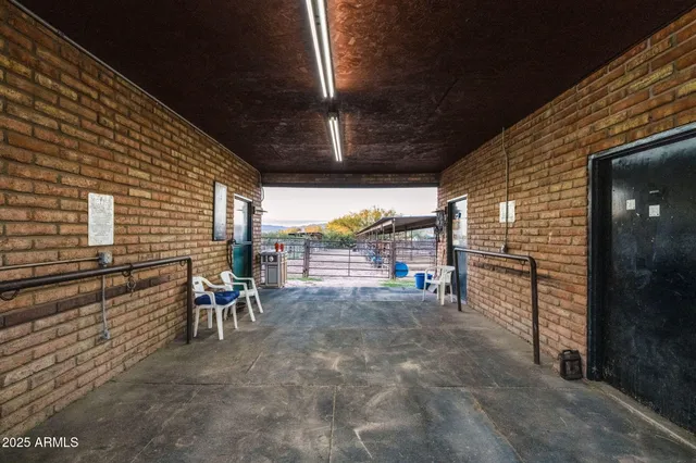 $750,000 | 3036 West Williams Road, Benson, AZ 85602