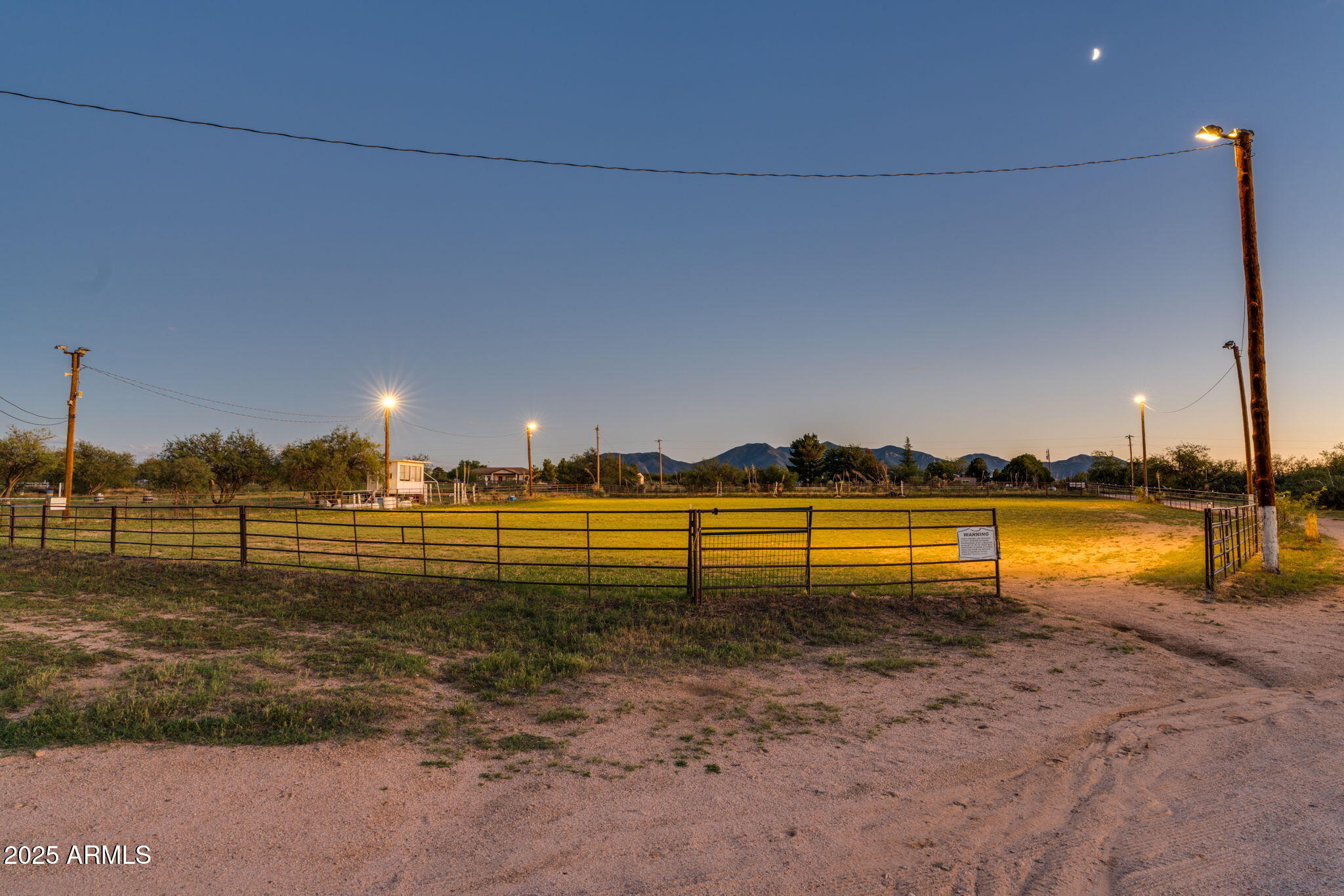 3036 West Williams Road Benson, AZ 85602 - Photo 42 of 50 Arena With Announcers Booth