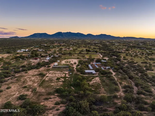 $750,000 | 3036 West Williams Road, Benson, AZ 85602