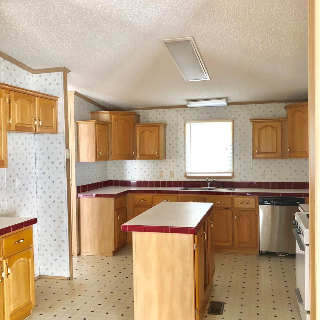 609 Eanes Road Kenbridge, VA 23944 - Photo 21 of 33 Gallery Image 21