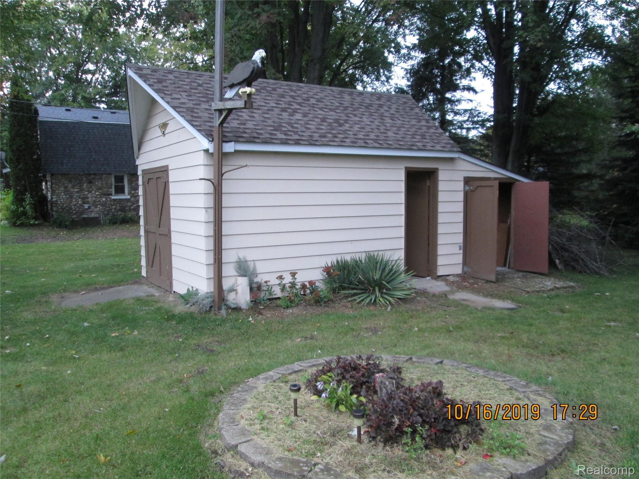 2485 Michigan Road Port Huron, MI 48060 - Photo 41 of 46 IMG_6832.JPG