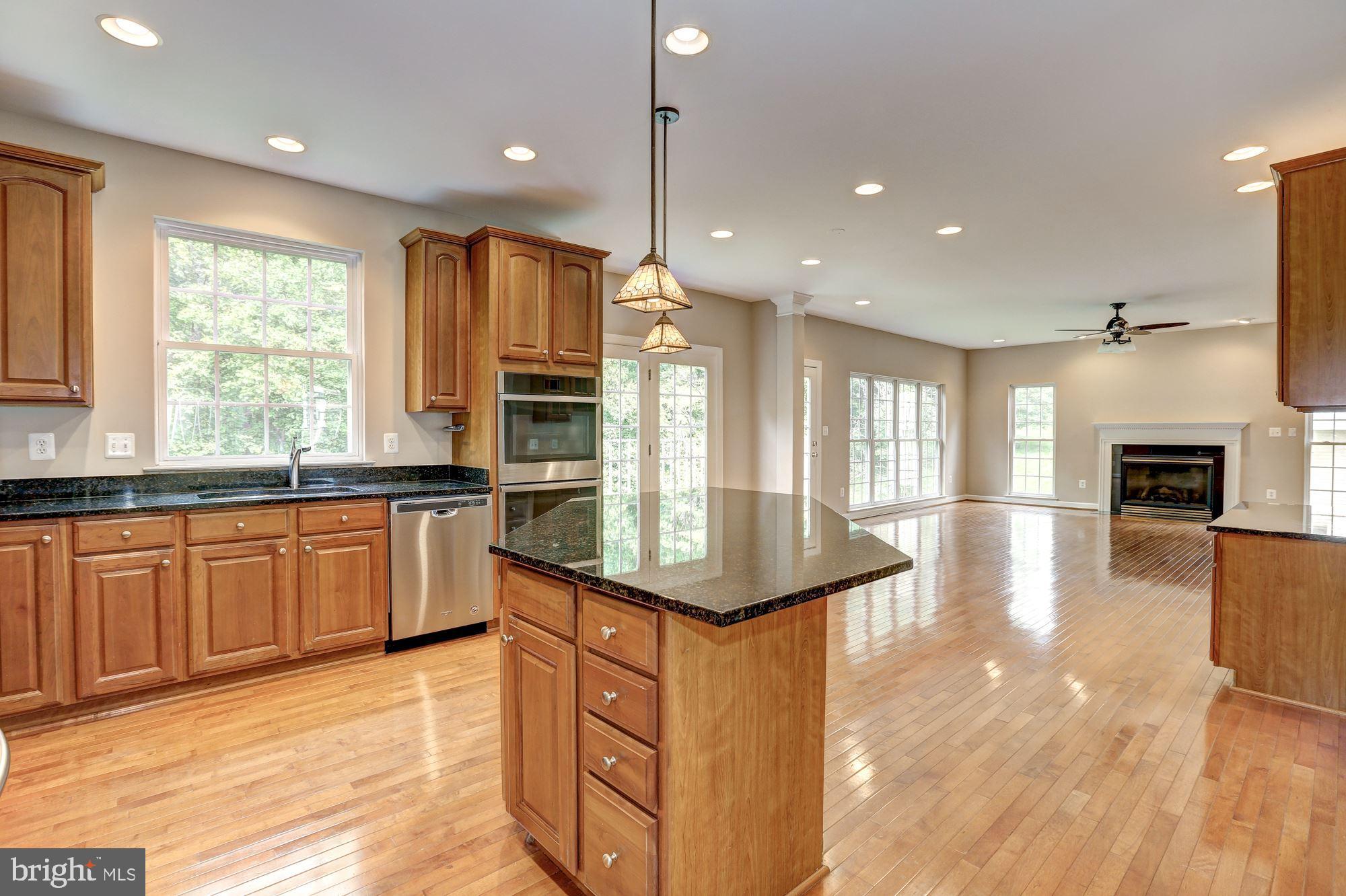 14424 Fairdale Road Silver Spring, MD 20905 - Photo 12 of 58 Gallery Image 12