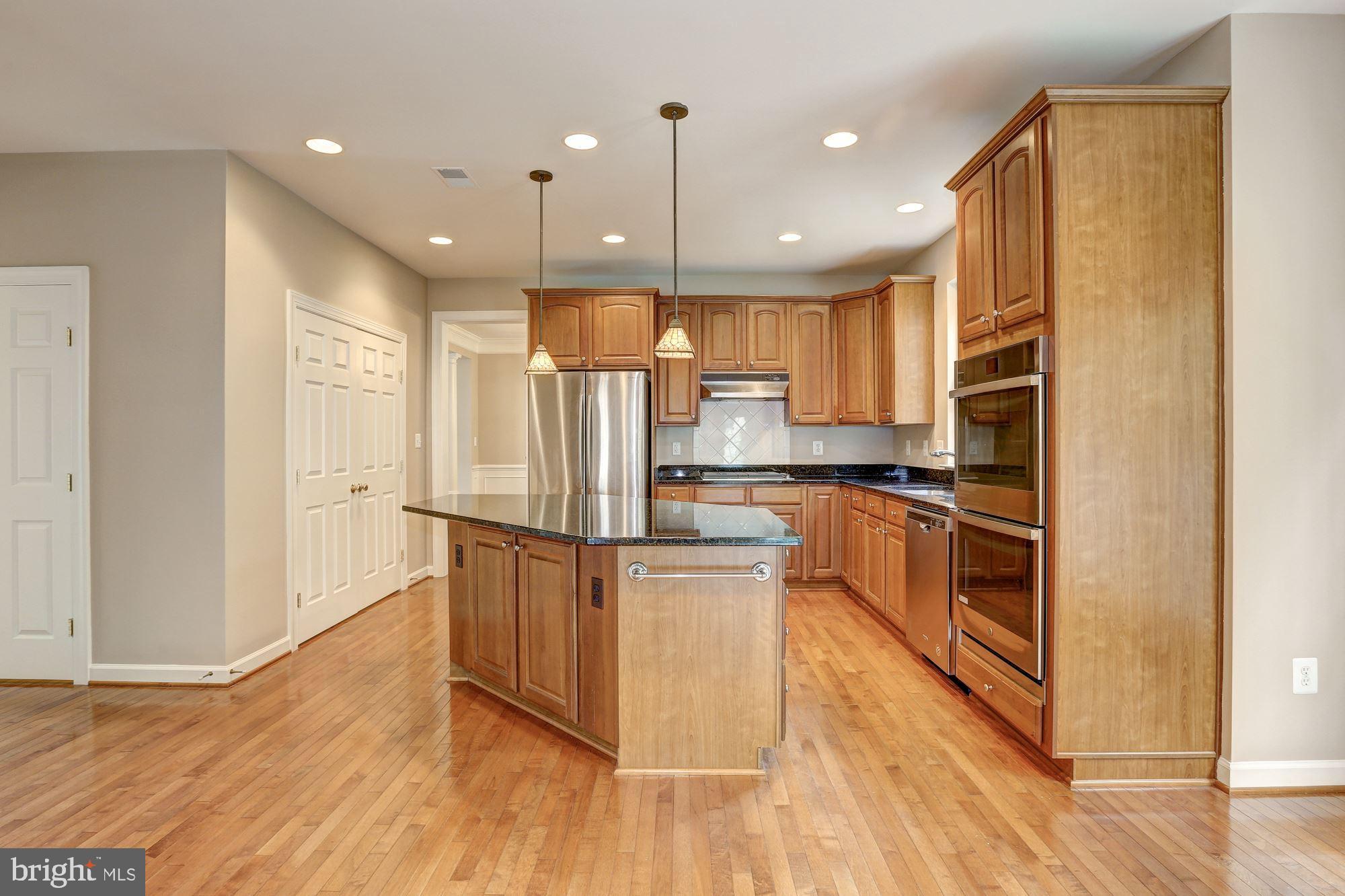 14424 Fairdale Road Silver Spring, MD 20905 - Photo 14 of 58 Gallery Image 14