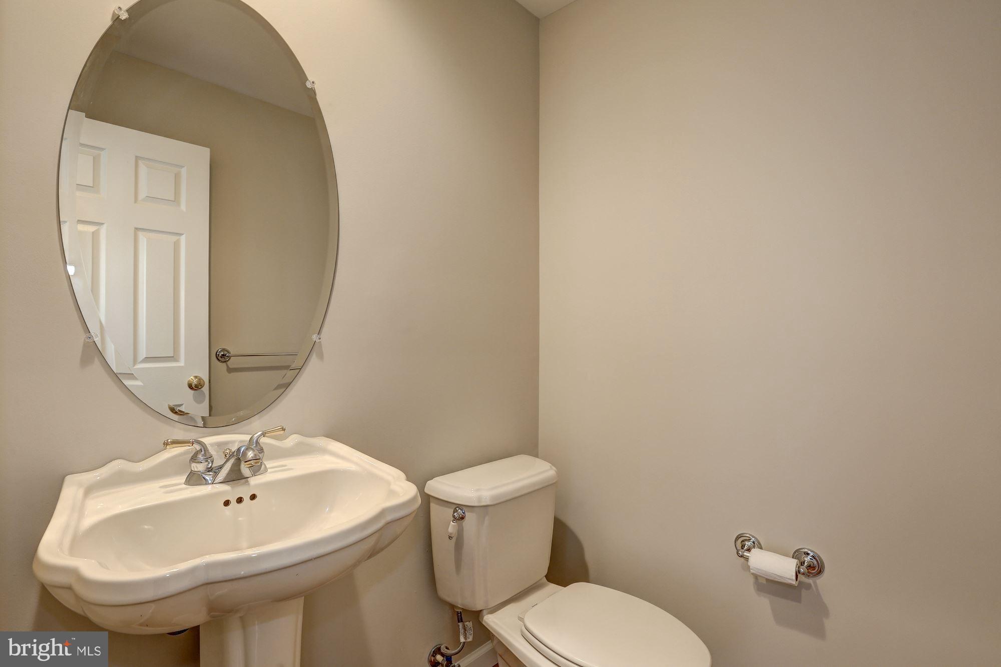 14424 Fairdale Road Silver Spring, MD 20905 - Photo 23 of 58 Gallery Image 23