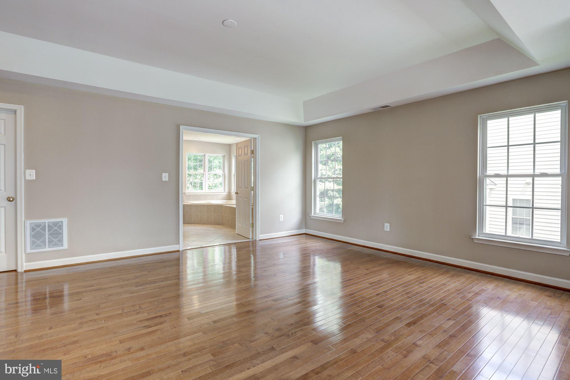 14424 Fairdale Road Silver Spring, MD 20905 - Photo 30 of 58 Gallery Image 30