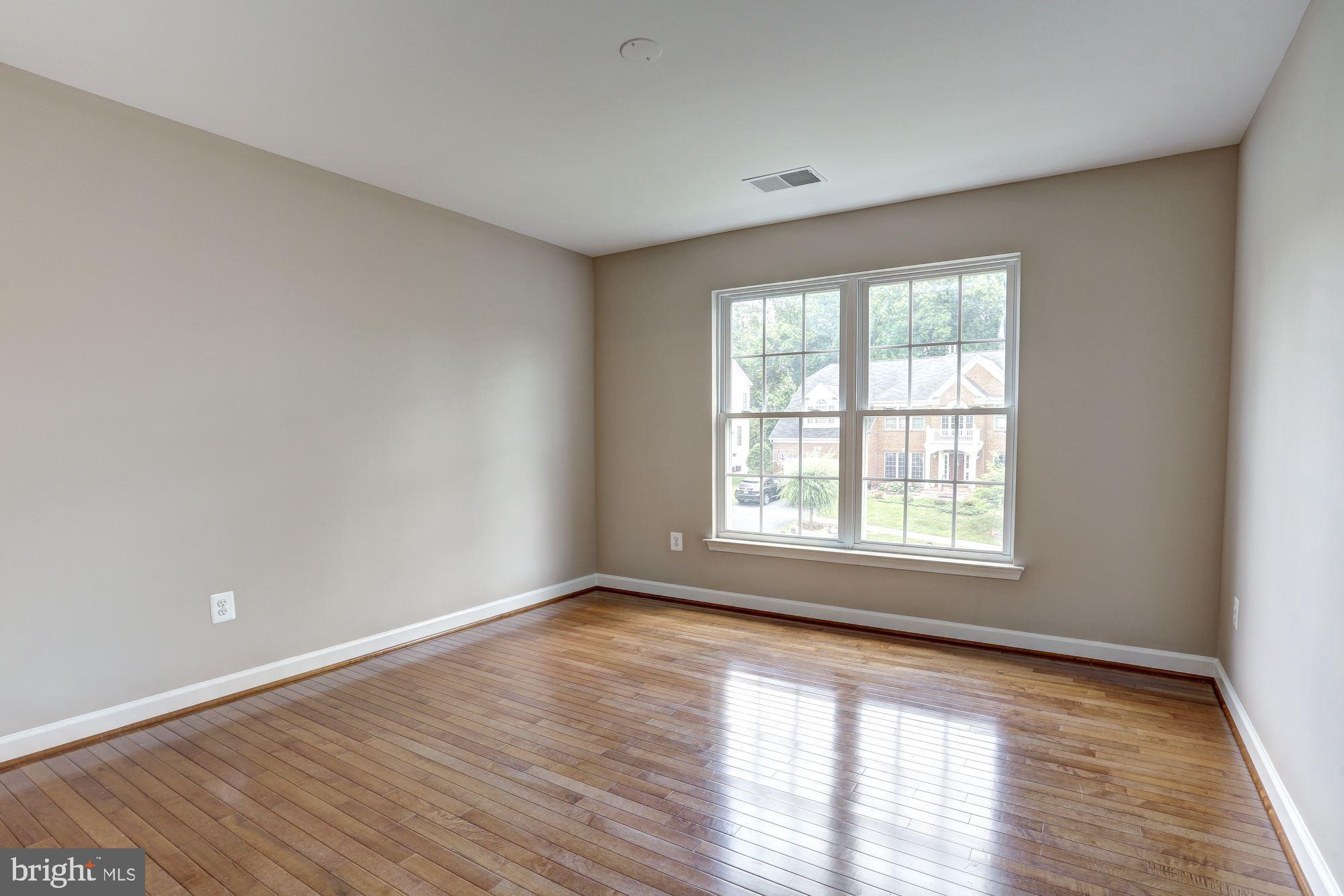 14424 Fairdale Road Silver Spring, MD 20905 - Photo 35 of 58 Gallery Image 35