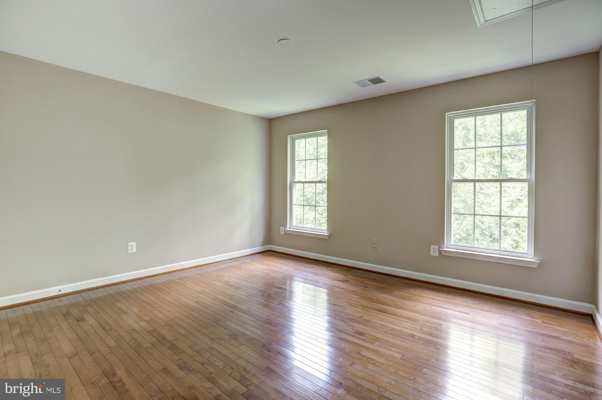 14424 Fairdale Road Silver Spring, MD 20905 - Photo 40 of 58 Gallery Image 40