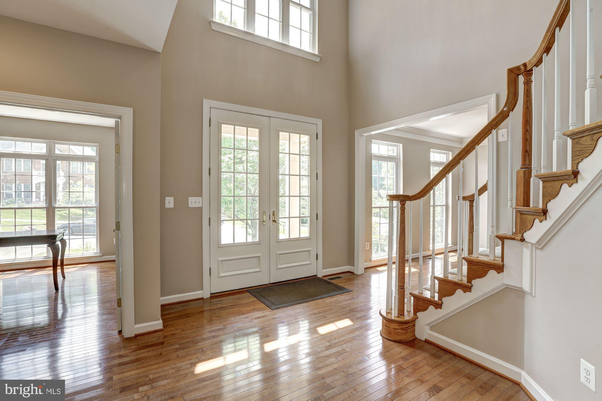 14424 Fairdale Road Silver Spring, MD 20905 - Photo 5 of 58 Gallery Image 5