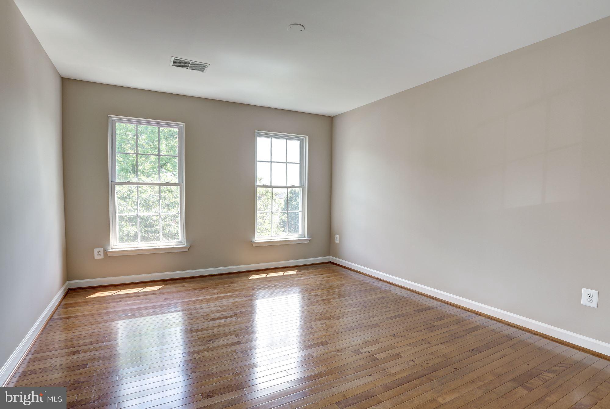 14424 Fairdale Road Silver Spring, MD 20905 - Photo 42 of 58 Gallery Image 42