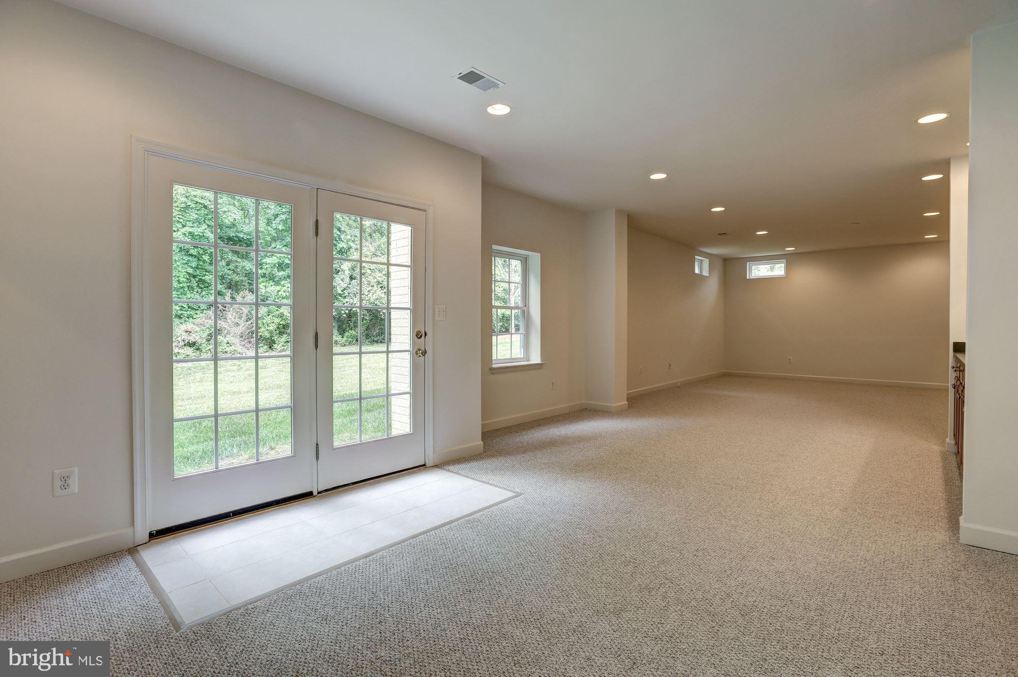 14424 Fairdale Road Silver Spring, MD 20905 - Photo 46 of 58 Gallery Image 46