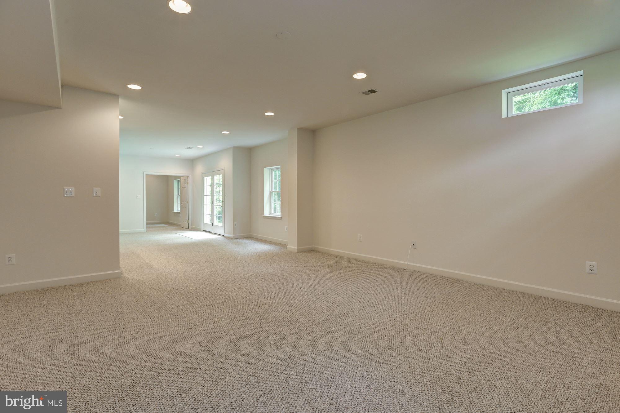 14424 Fairdale Road Silver Spring, MD 20905 - Photo 49 of 58 Gallery Image 49