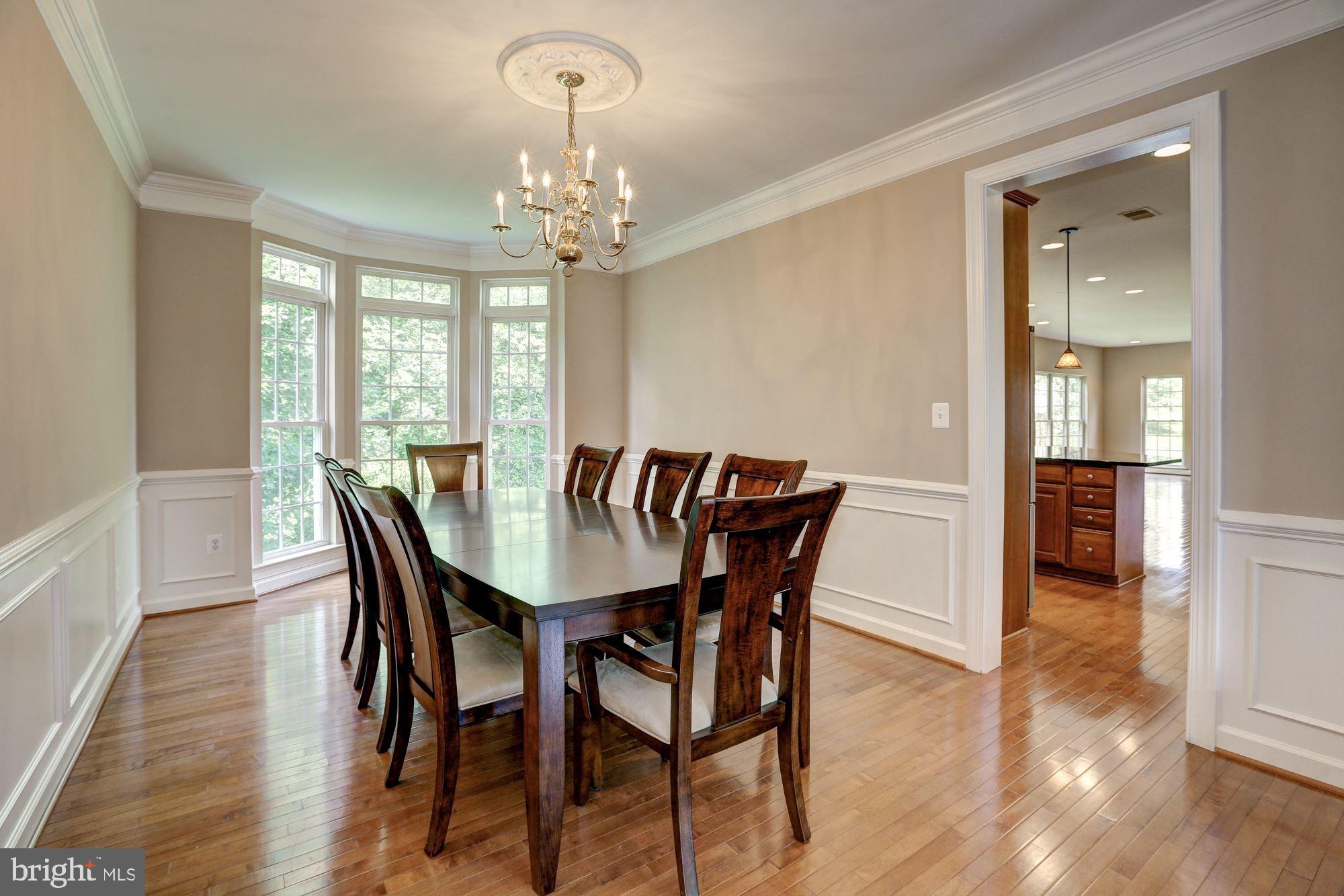 14424 Fairdale Road Silver Spring, MD 20905 - Photo 10 of 58 Gallery Image 10