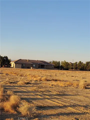 a view of a corridor
