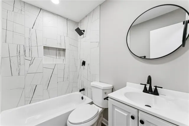 $320,000 | 6605 North Agnes Avenue, Gladstone, MO 64119