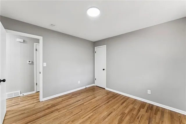 $320,000 | 6605 North Agnes Avenue, Gladstone, MO 64119