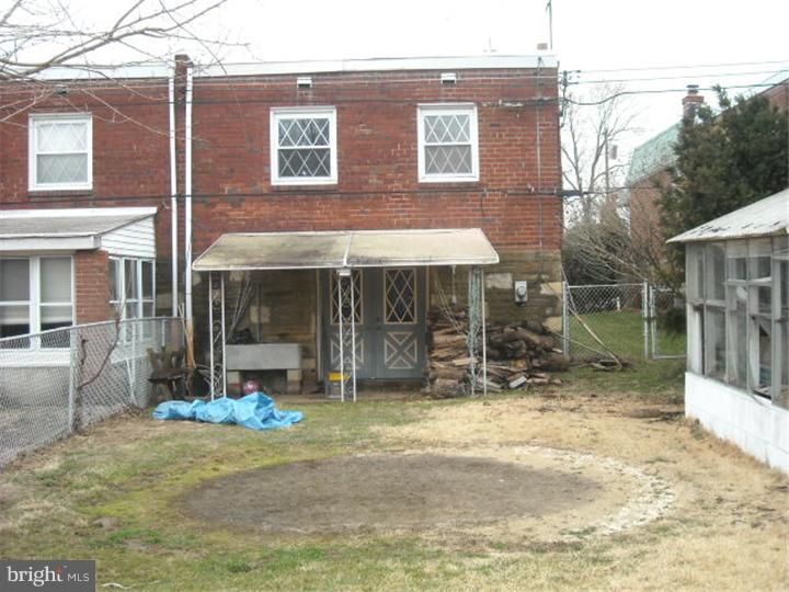 1833 Tomlinson Road Philadelphia, PA 19116 - Photo 3 of 3 Exterior Back