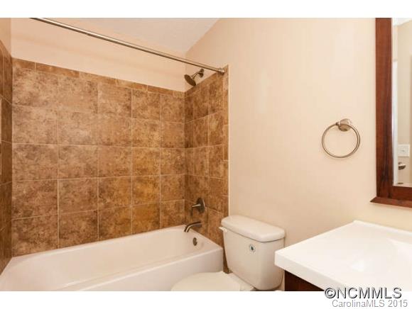 18 Dogwood Ridge Road Candler, NC 28715 - Photo 12 of 19 Gallery Image 12