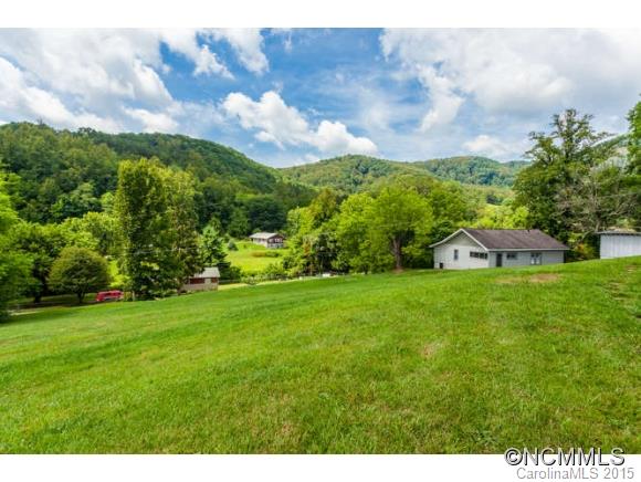 18 Dogwood Ridge Road Candler, NC 28715 - Photo 3 of 19 Gallery Image 3