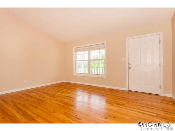 18 Dogwood Ridge Road Candler, NC 28715 - Photo 5 of 19 Gallery Image 5