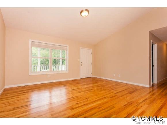 18 Dogwood Ridge Road Candler, NC 28715 - Photo 6 of 19 Gallery Image 6