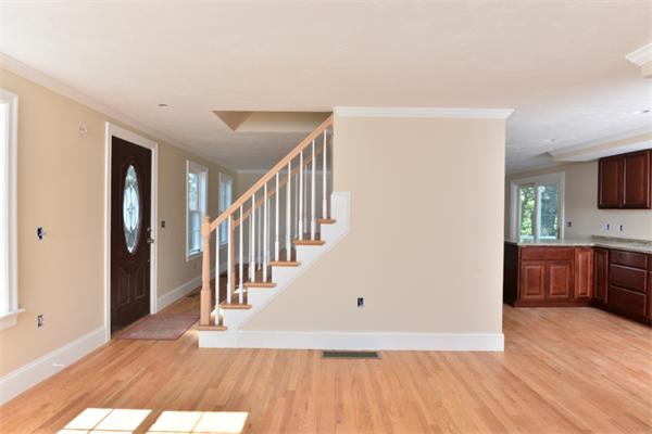 126 Clinton Road Weymouth, MA 02189 - Photo 11 of 21 Gallery Image 11