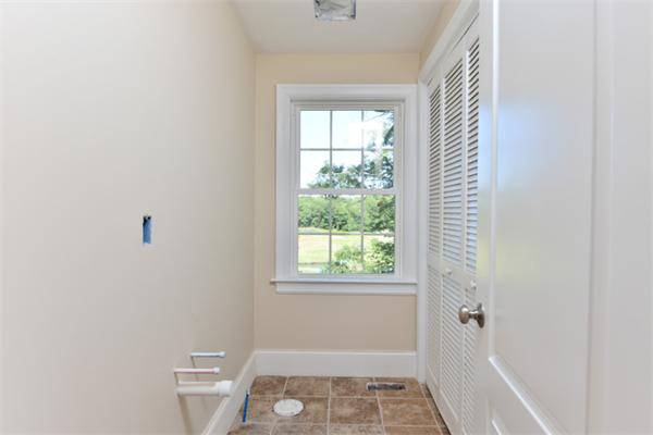 126 Clinton Road Weymouth, MA 02189 - Photo 10 of 21 Gallery Image 10