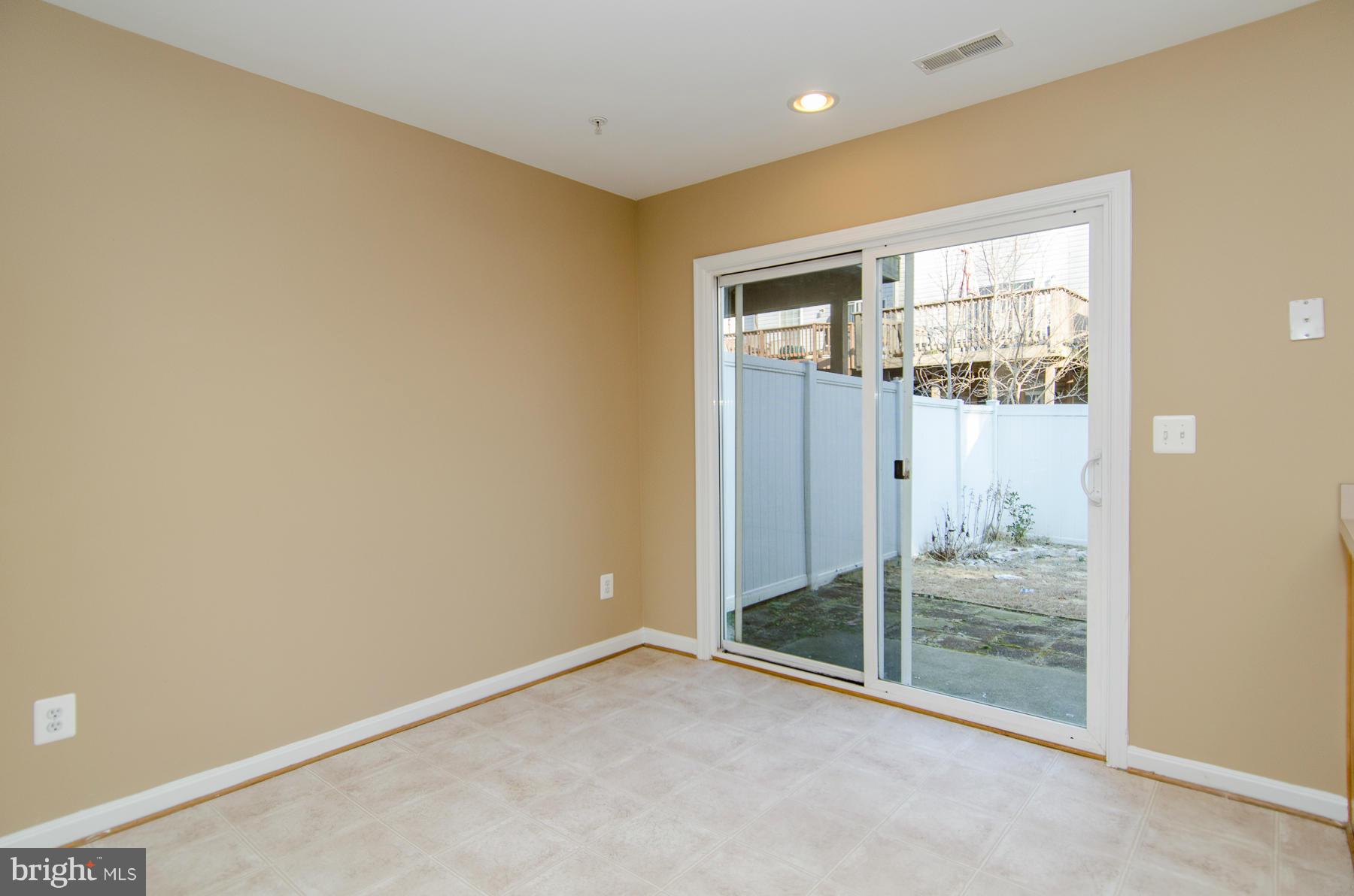 4034 Cutty Sark Road Baltimore, MD 21220 - Photo 10 of 30