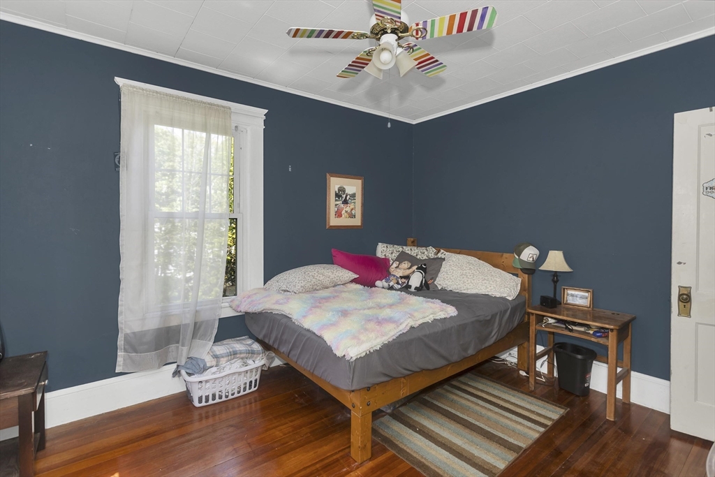 53 Calumet Road Holyoke, MA 01040 - Photo 20 of 24