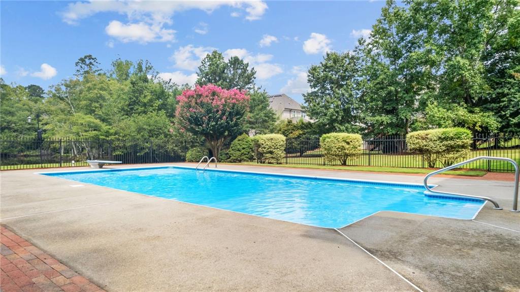 12250 Broadwell Road Alpharetta, GA 30004 - Photo 6 of 74