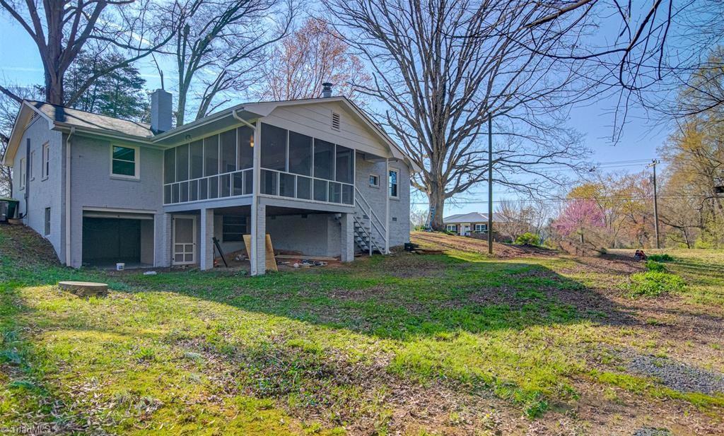 3500 Manoa Road Pfafftown, NC 27040 - Photo 5 of 38