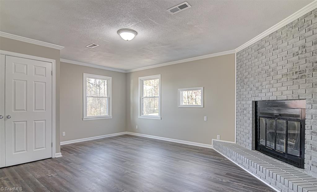 3500 Manoa Road Pfafftown, NC 27040 - Photo 9 of 38